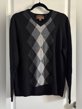 Men’s 100% Mirano Wool Merona Black V-Neck Sweater with Gray Argyle Panel